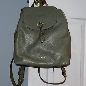 Micheal Kors back pack purse